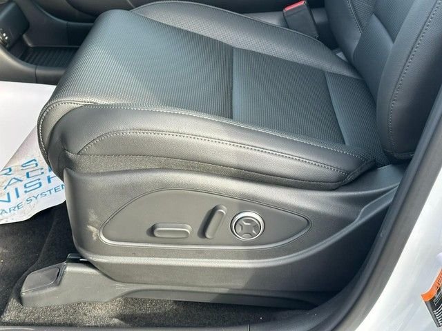 New 2026 White Hyundai Limited AWD image 27