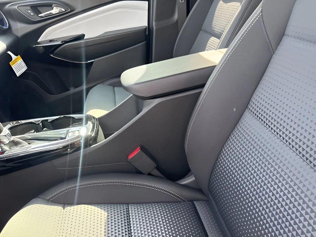 New 2026 Summit White Chevrolet LT image 13