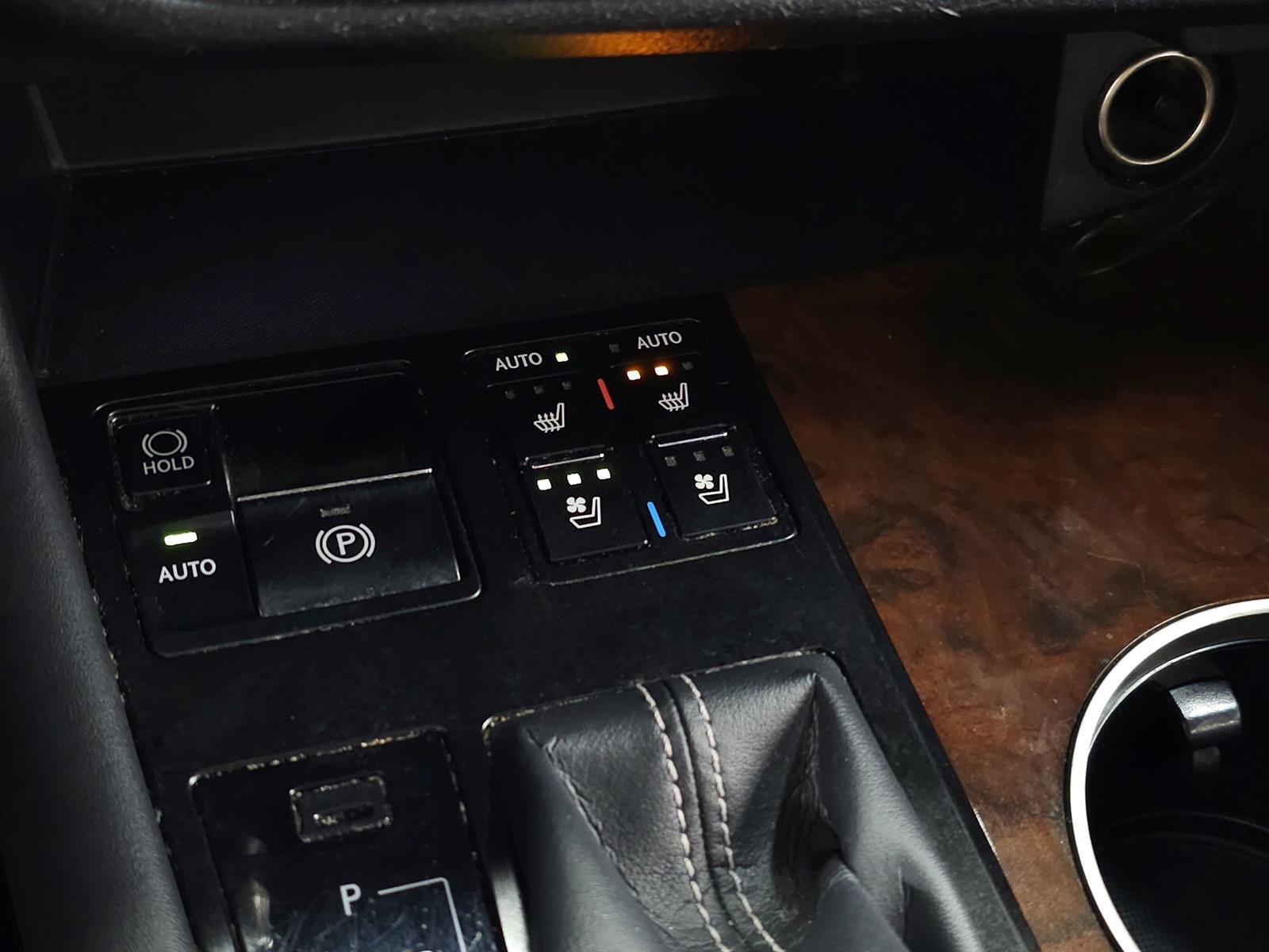 Used 2018 Gray Lexus PREMIUM image 28