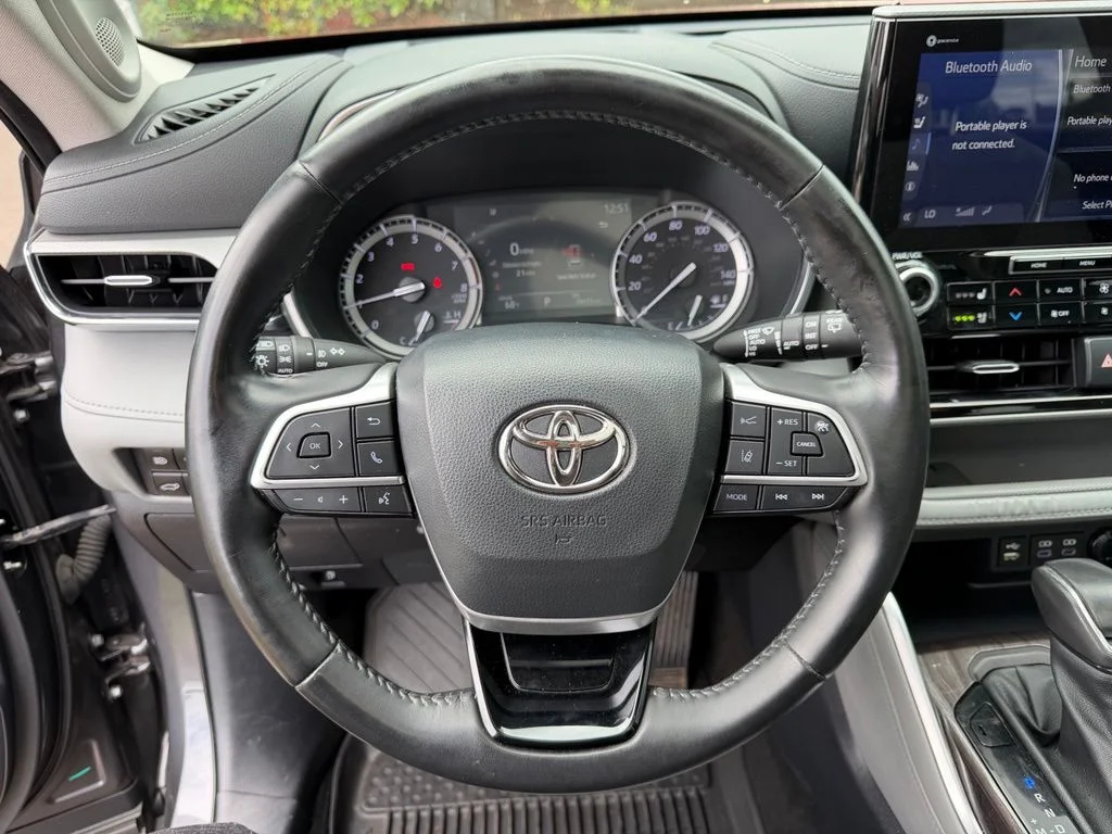 2022 Toyota Highlander Platinum - Photo 20