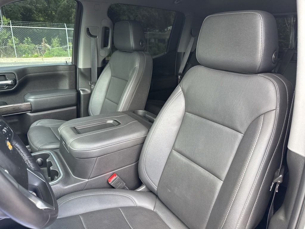 Used 2022 Silver Chevrolet LTZ image 10