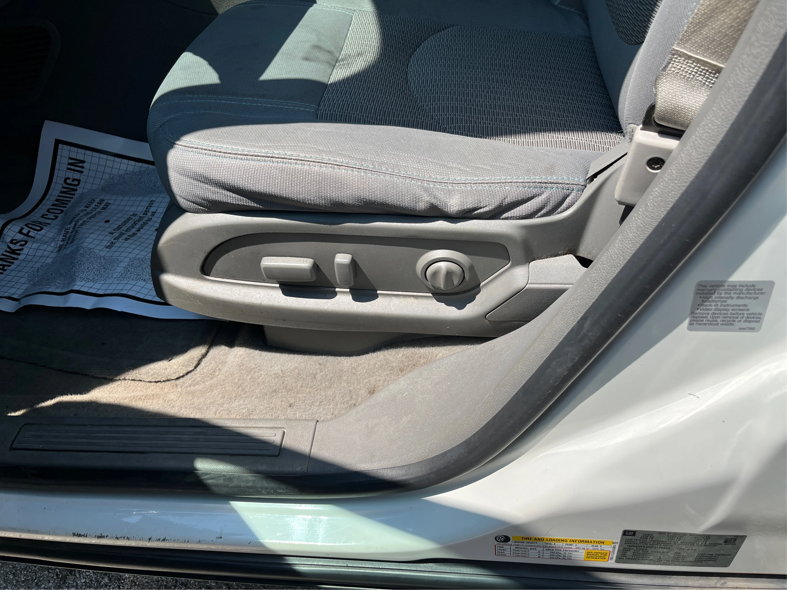 Used 2015 White Chevrolet LS AWD image 14