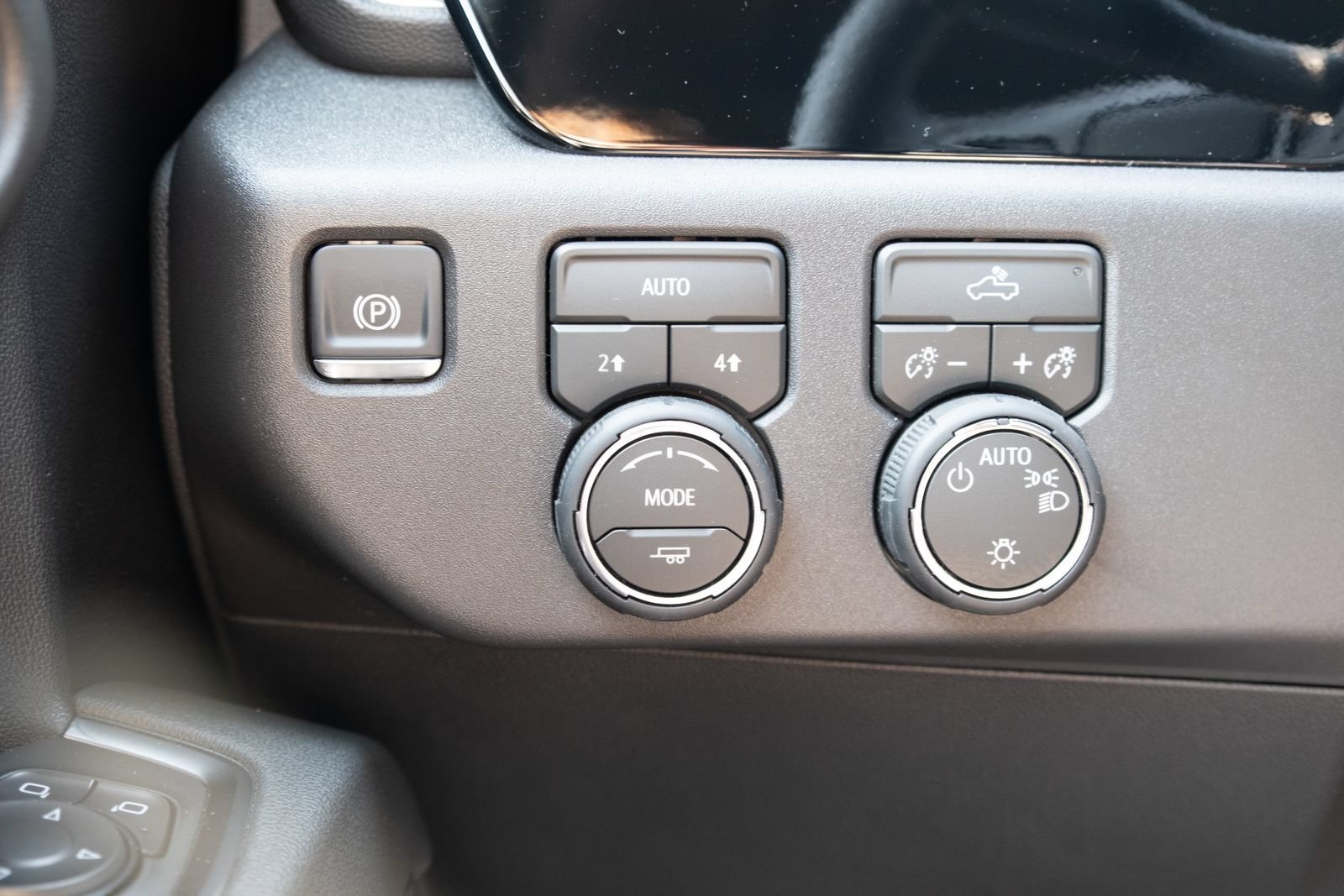 2026 Chevrolet Silverado 1500 LT - Photo 10