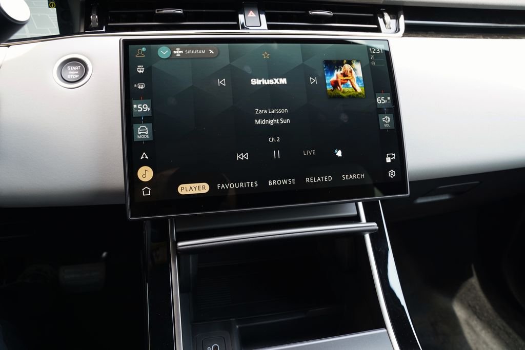 New 2026 Santorini Black Land Rover S image 18