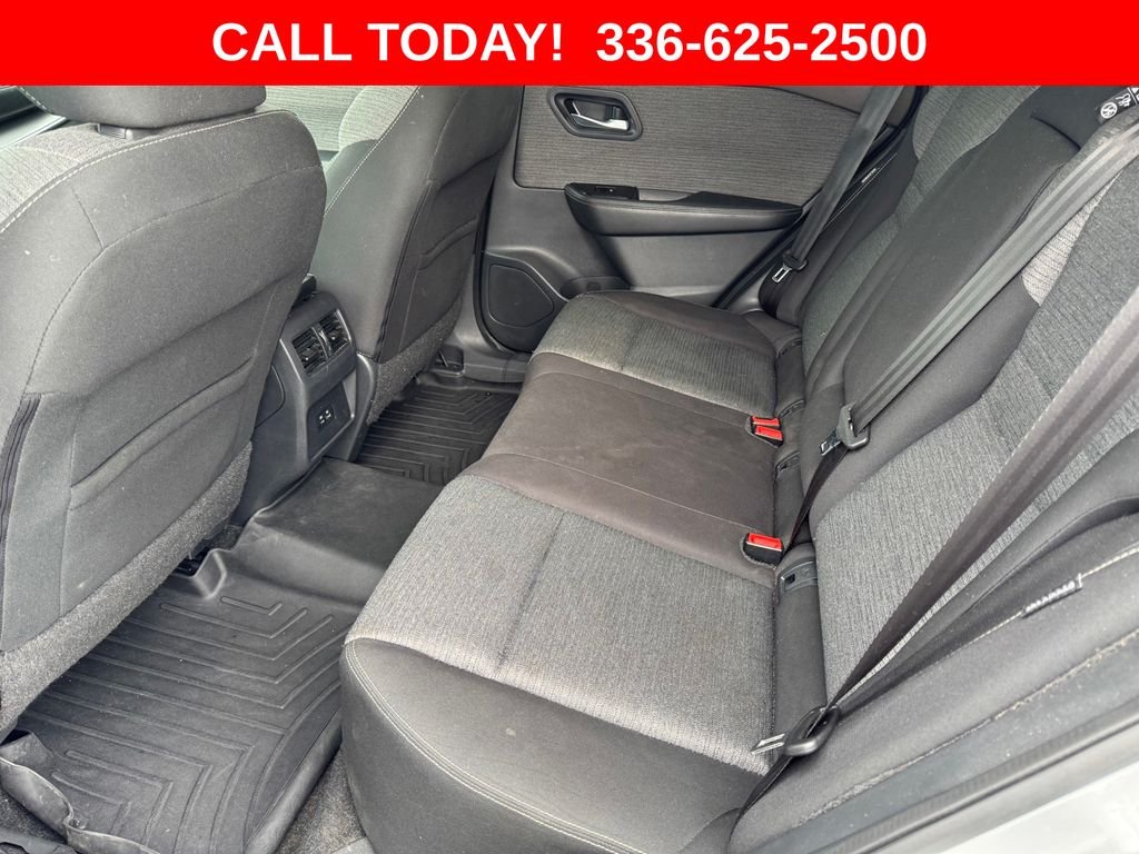 Used 2022 Silver Nissan SV image 12