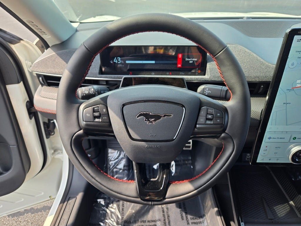 2025 Ford Mustang Mach-E Premium - Photo 34