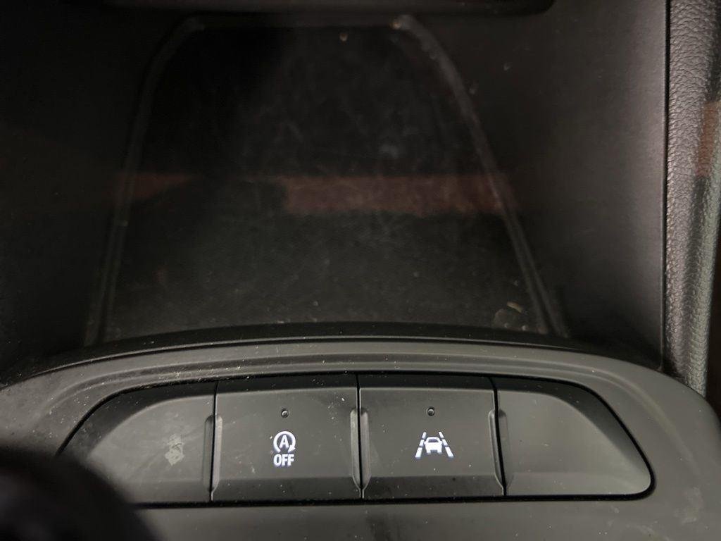 Used 2024 Copper Buick Preferred image 25