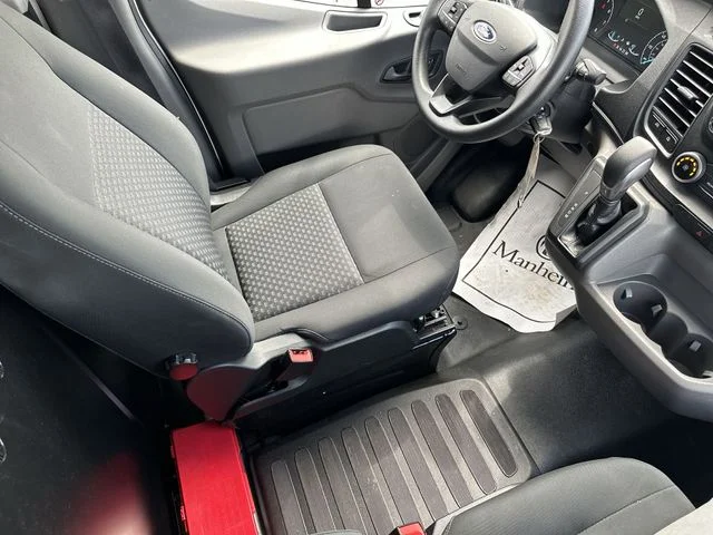 Used 2025 White Ford Base image 23