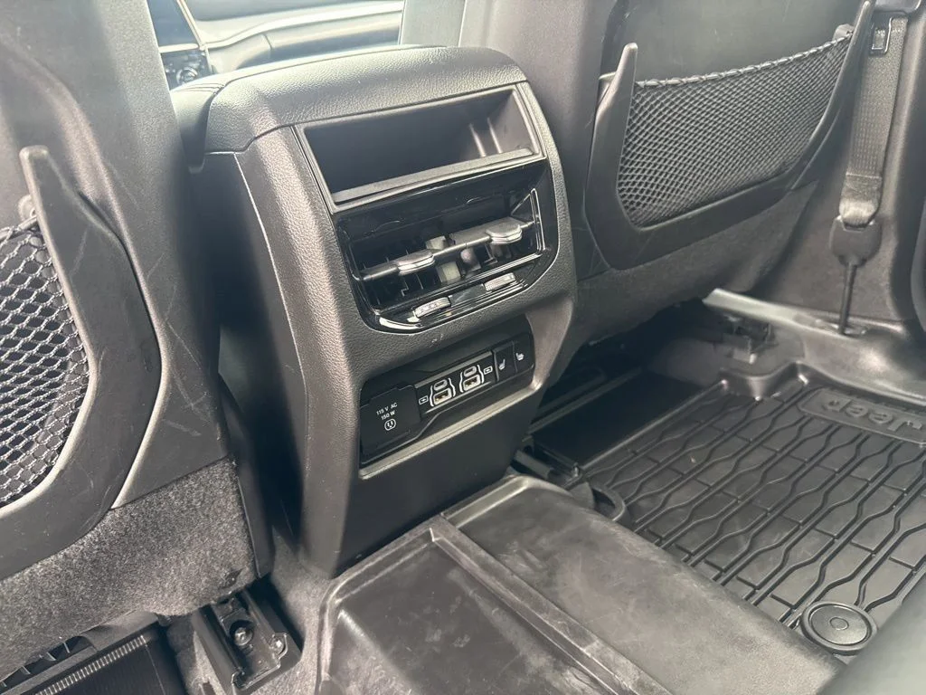 Used 2023 Red Jeep Limited image 28