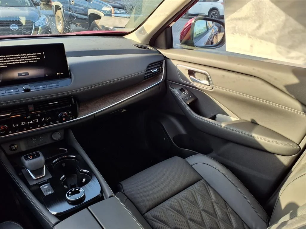 New 2026 Scarlet Ember Tintcoat Nissan Platinum image 13