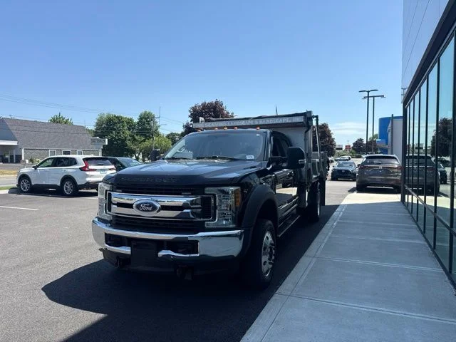Used 2017 Black Ford XLT image 6