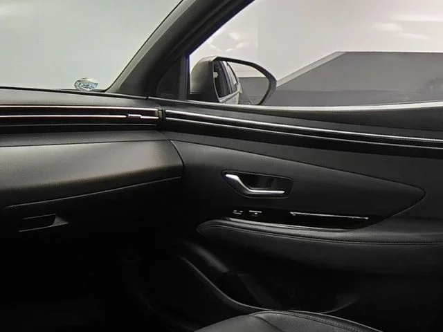 Used 2023 Black Hyundai Limited image 40