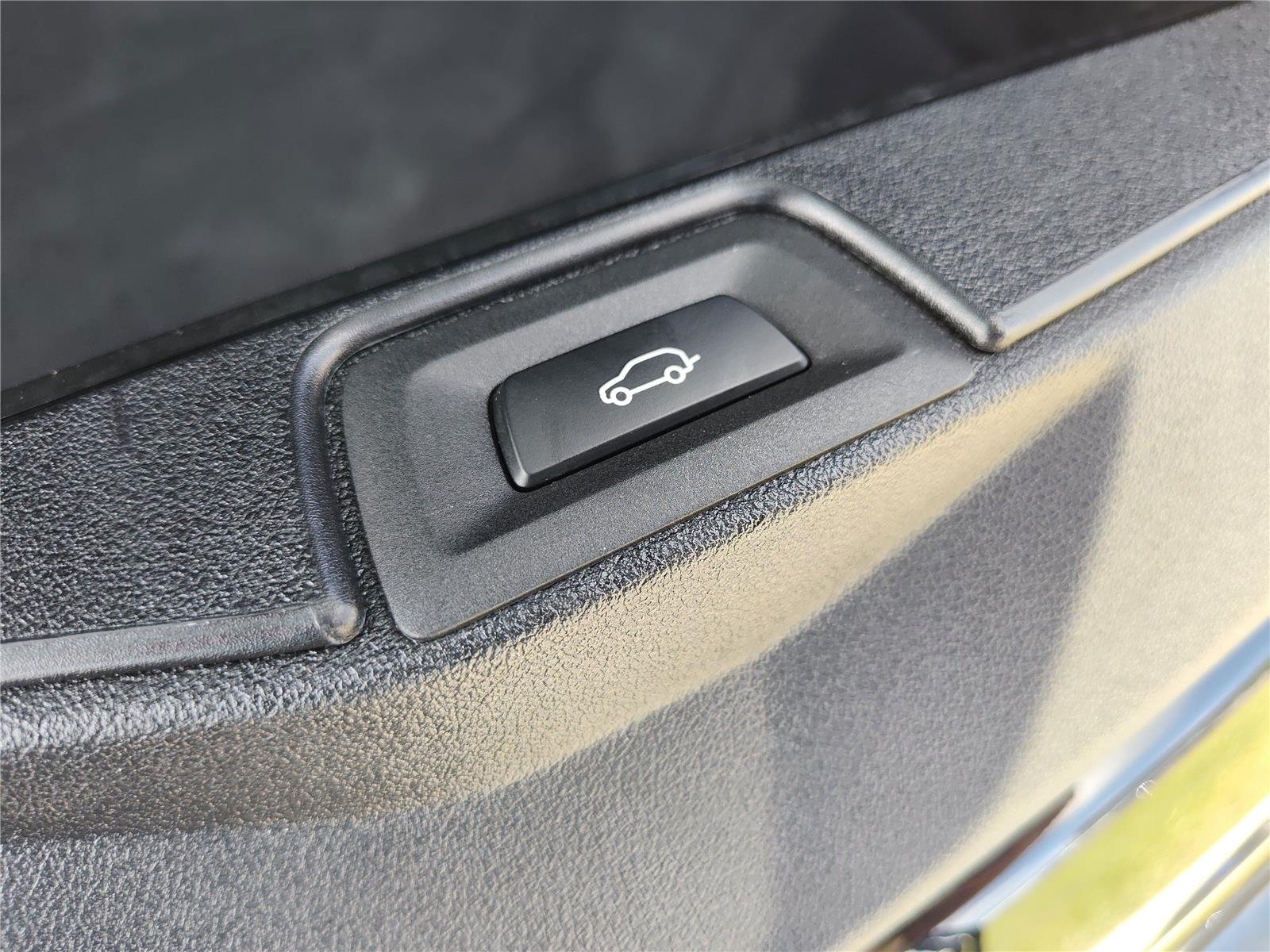 2025 BMW X5 40i - Photo 8