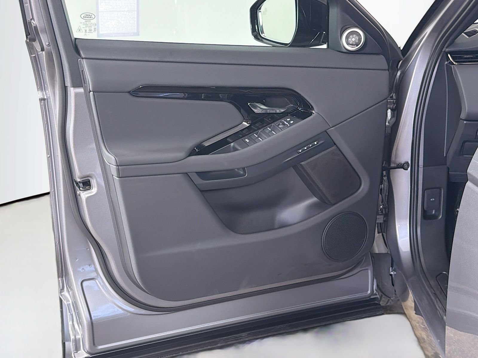 Used 2026 Eiger Gray Metallic Land Rover S image 21