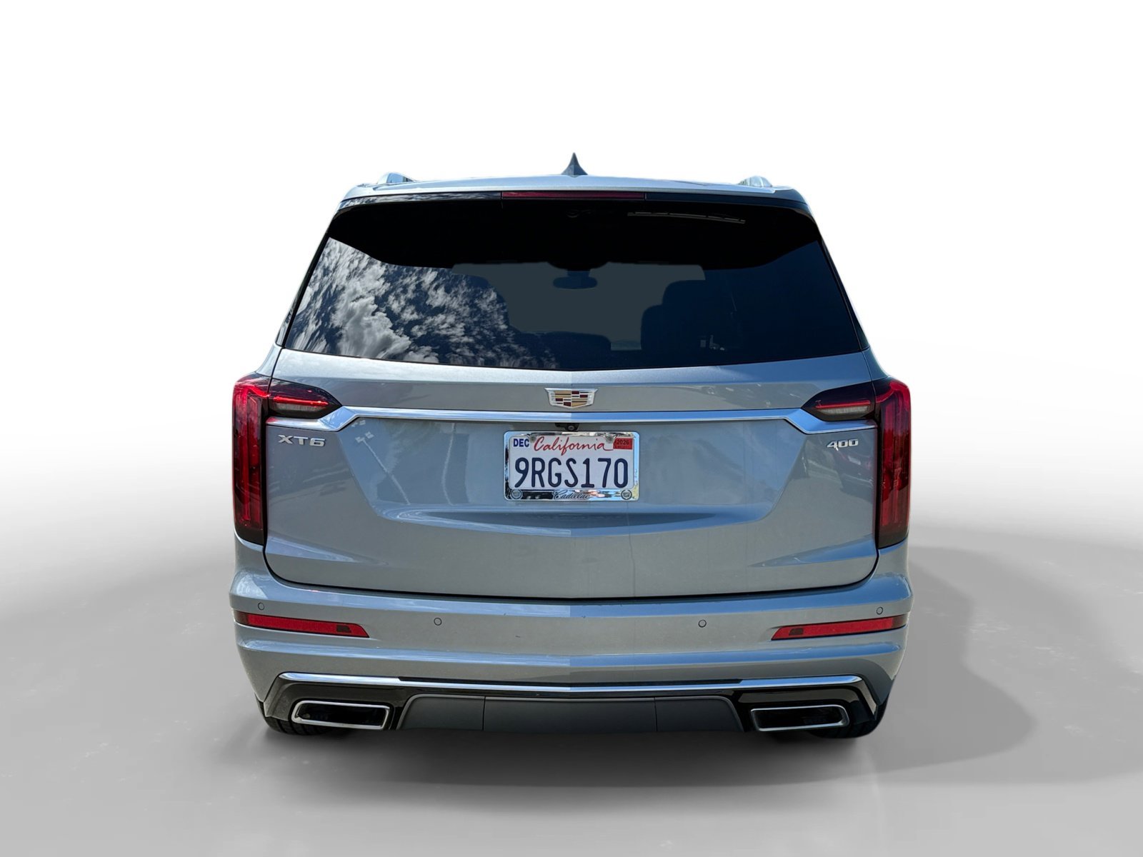 Used 2023 Argent Silver Metallic Cadillac Premium Luxury image 4