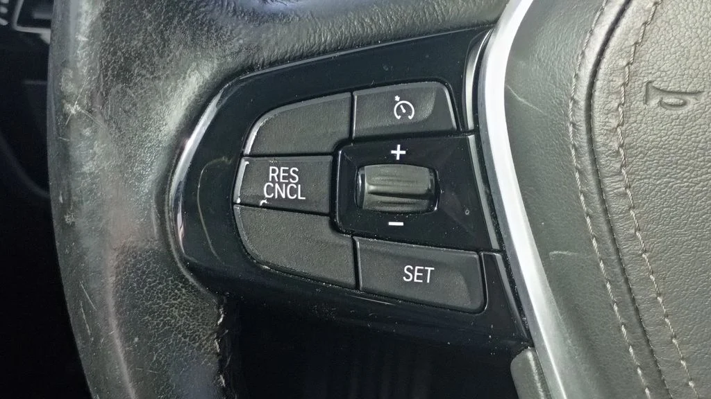 Used 2019 Black BMW 640 Gran Turismo i xDrive image 27