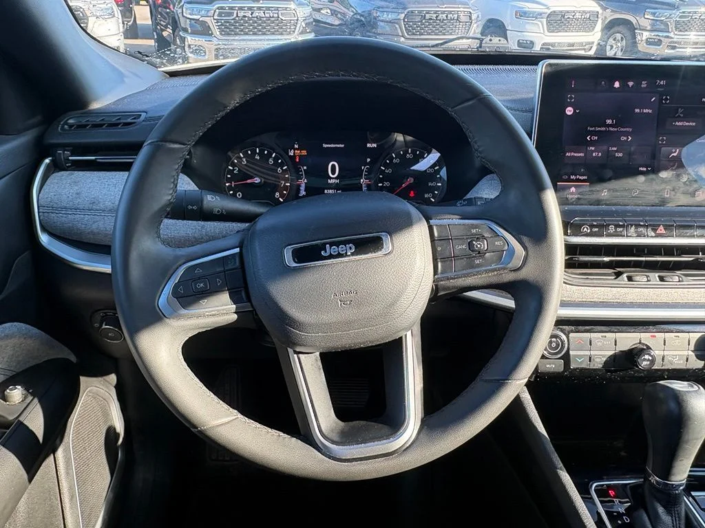 Used 2024 White Jeep Latitude image 16