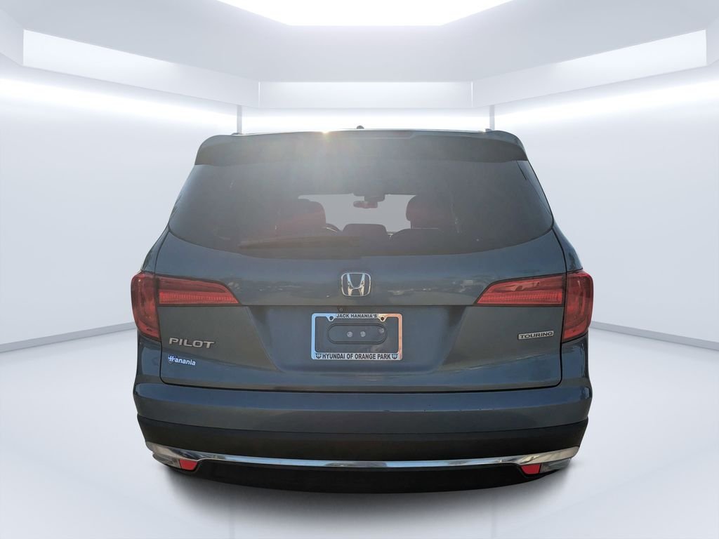 Used 2016 Blue Honda Touring image 4