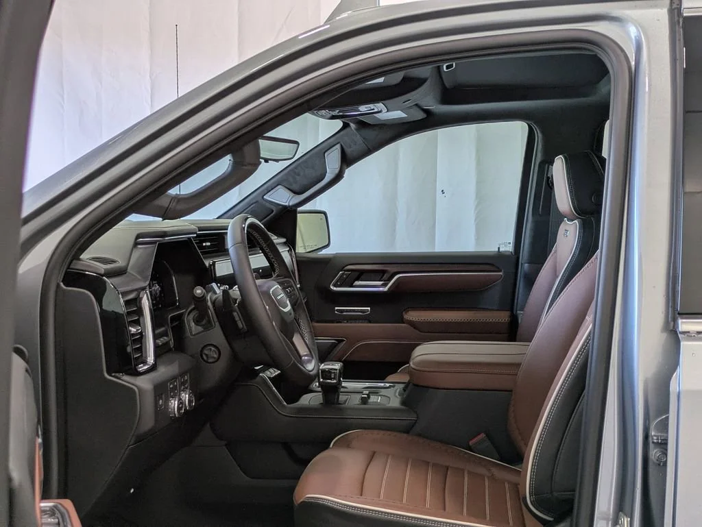 New 2026 Sterling Metallic GMC Denali Ultimate image 5