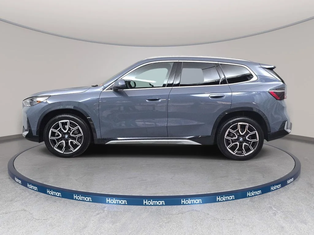 Used 2026 Storm Bay Metallic BMW xDrive28i image 9