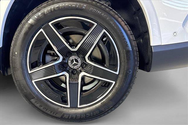 New 2026 Polar White Mercedes-Benz GLC 300 image 57