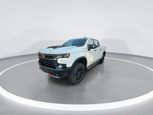 Used 2023 White Chevrolet ZR2 image 3
