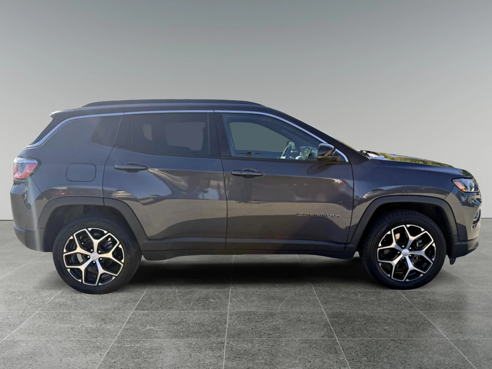 Used 2024 Baltic Gray Metallic Clearcoat Jeep Limited image 7