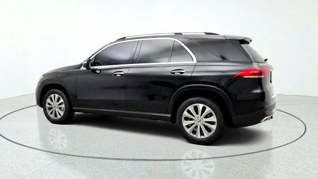 Used 2020 Black Mercedes-Benz GLE 350 4MATIC® SUV w/ Premium & Parking Assist Pkgs image 7