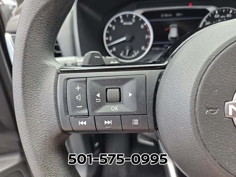 Used 2022 Brilliant Silver Metallic NISSAN AWD SV image 22