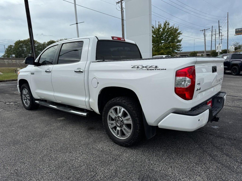 Used 2016  Toyota Platinum image 6
