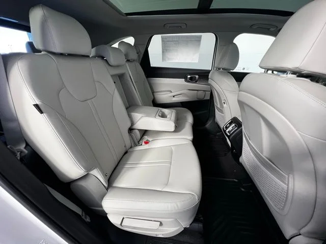 2026 Kia Sorento S - Photo 41