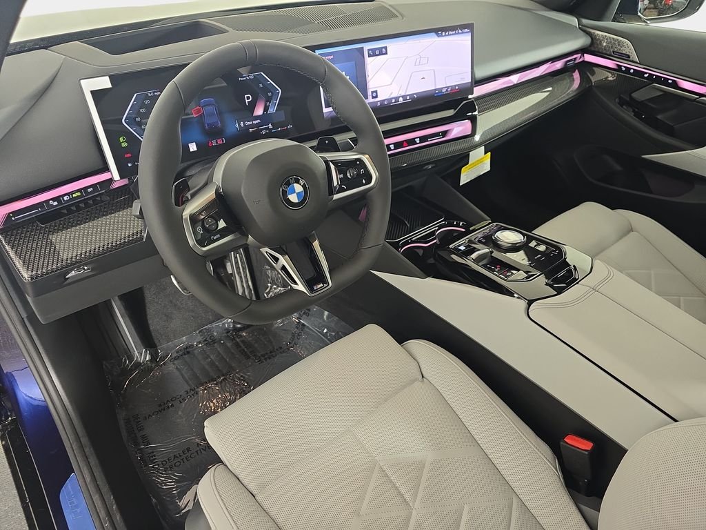 New 2027 Tanzanite Blue II Metallic BMW 540i xDrive image 16