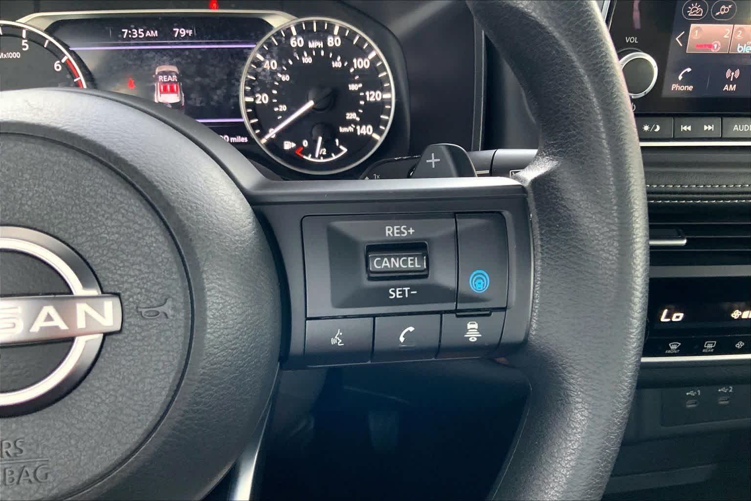 2024 Nissan Rogue SV - Photo 24