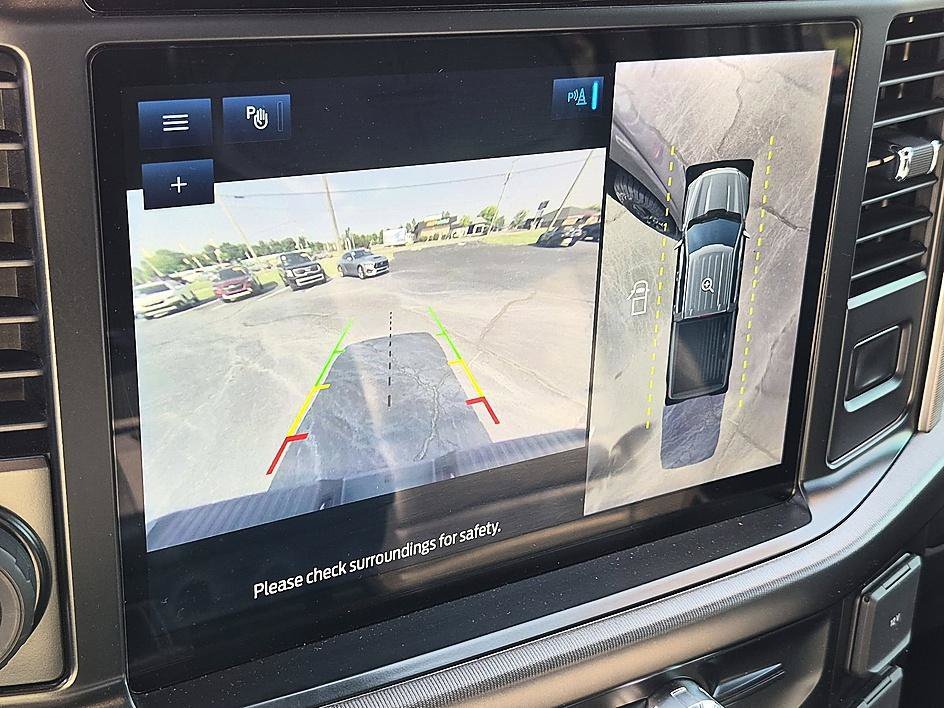Used 2023 Gray Metallic Ford Platinum image 25