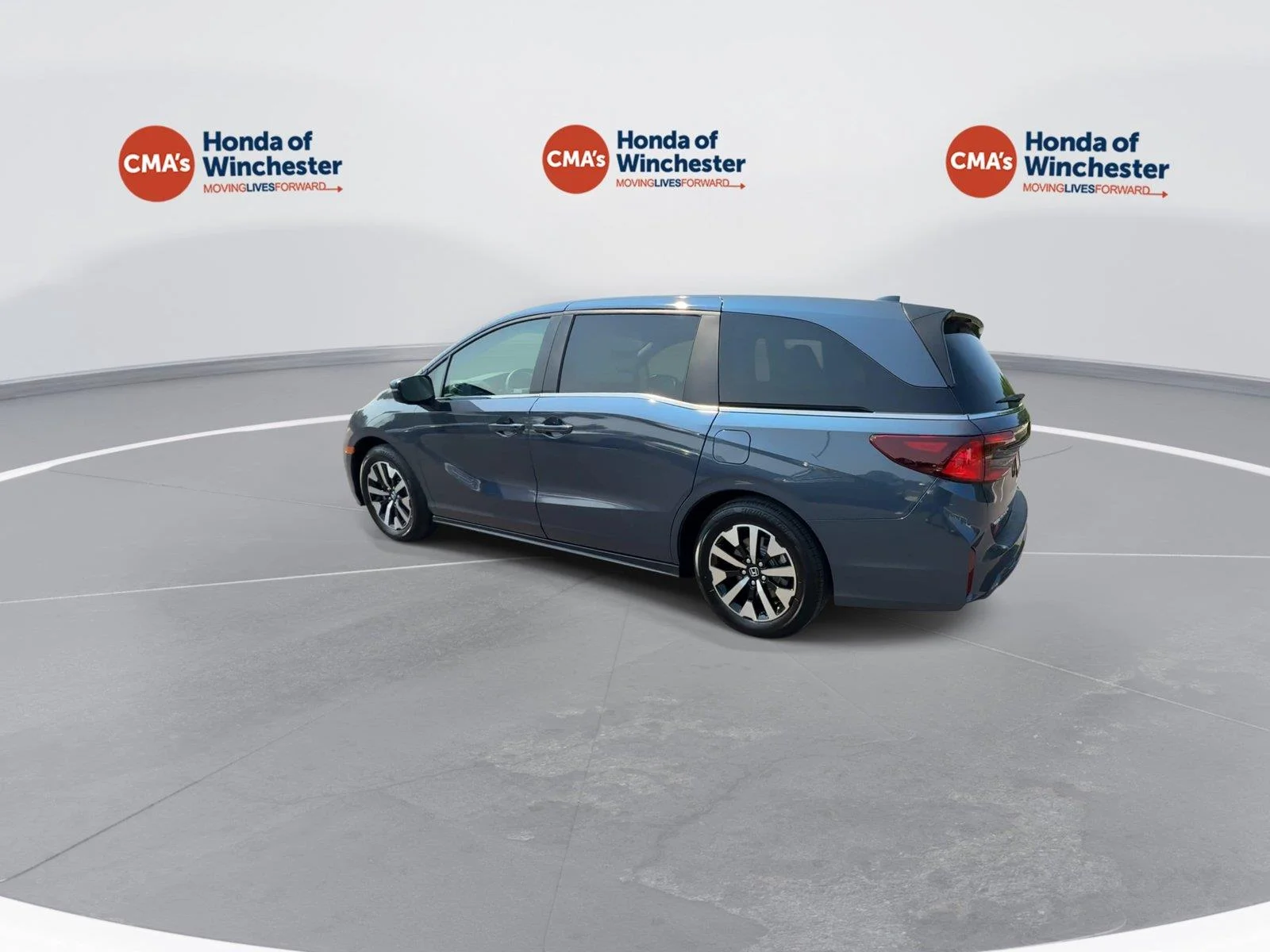 Used 2026 Smoke Blue Pearl Honda EX-L image 6