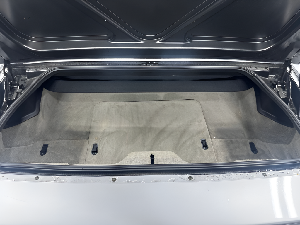Used 2000 Sebring Silver Metallic Chevrolet Base image 27