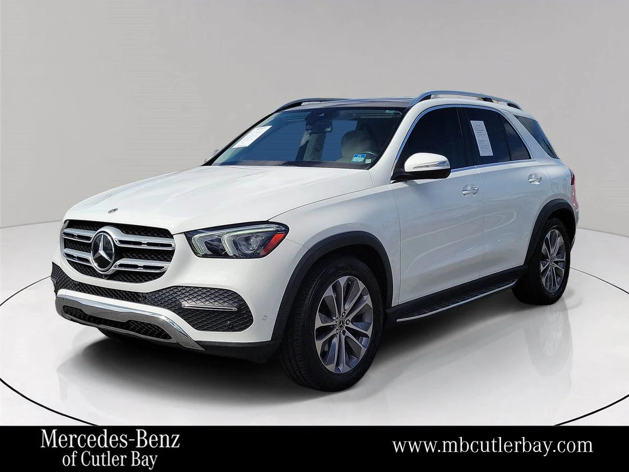 Certified Used 2023 White Mercedes-Benz GLE 350 image 1