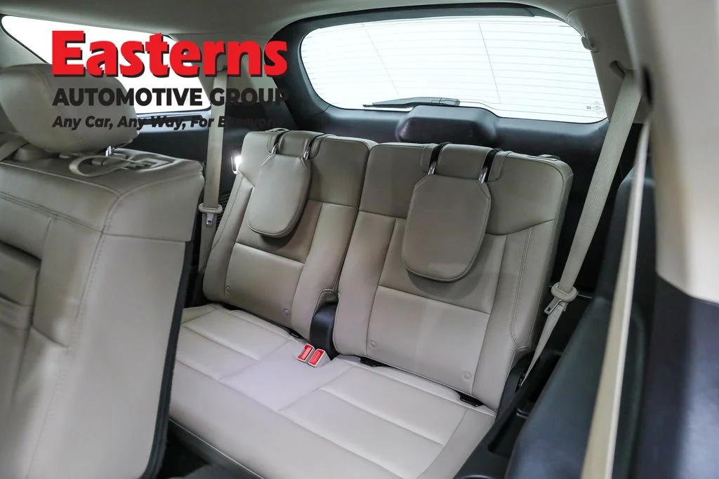 Used 2023 White Ford XLT image 25