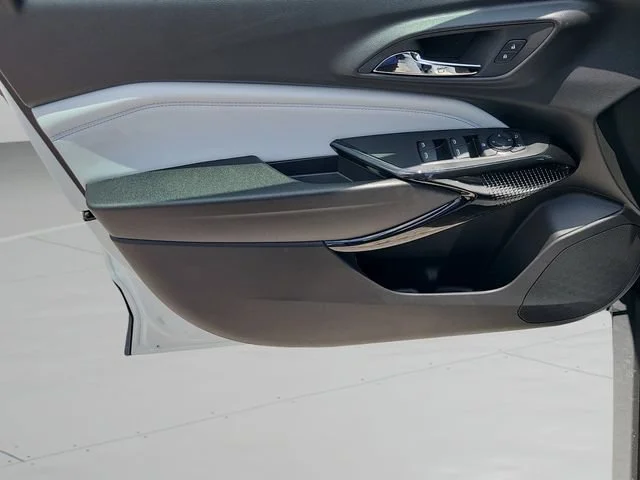 New 2026 Summit White Chevrolet LT image 17