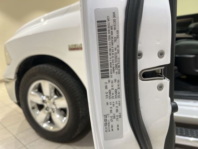 Used 2015 White Ram Lone Star image 28