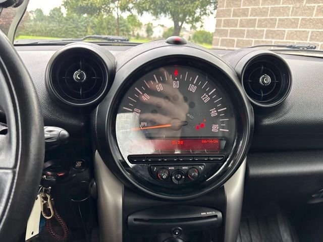 Used 2015 White MINI Base image 21