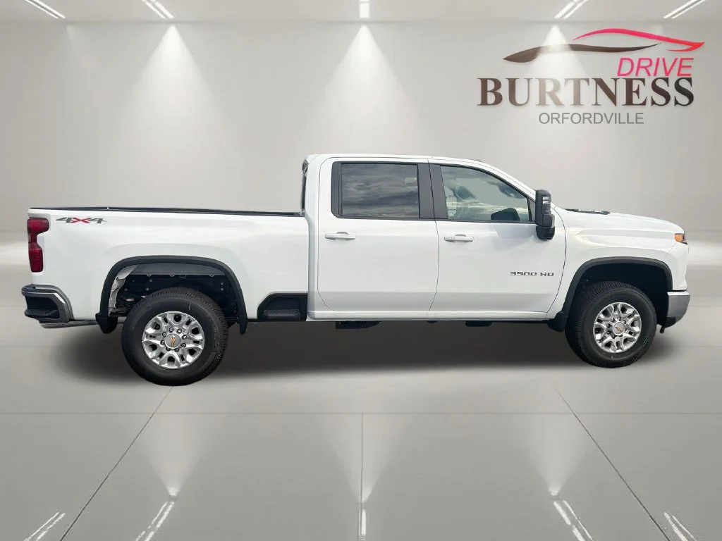 2026 Chevrolet Silverado 3500 HD LT - Photo 8