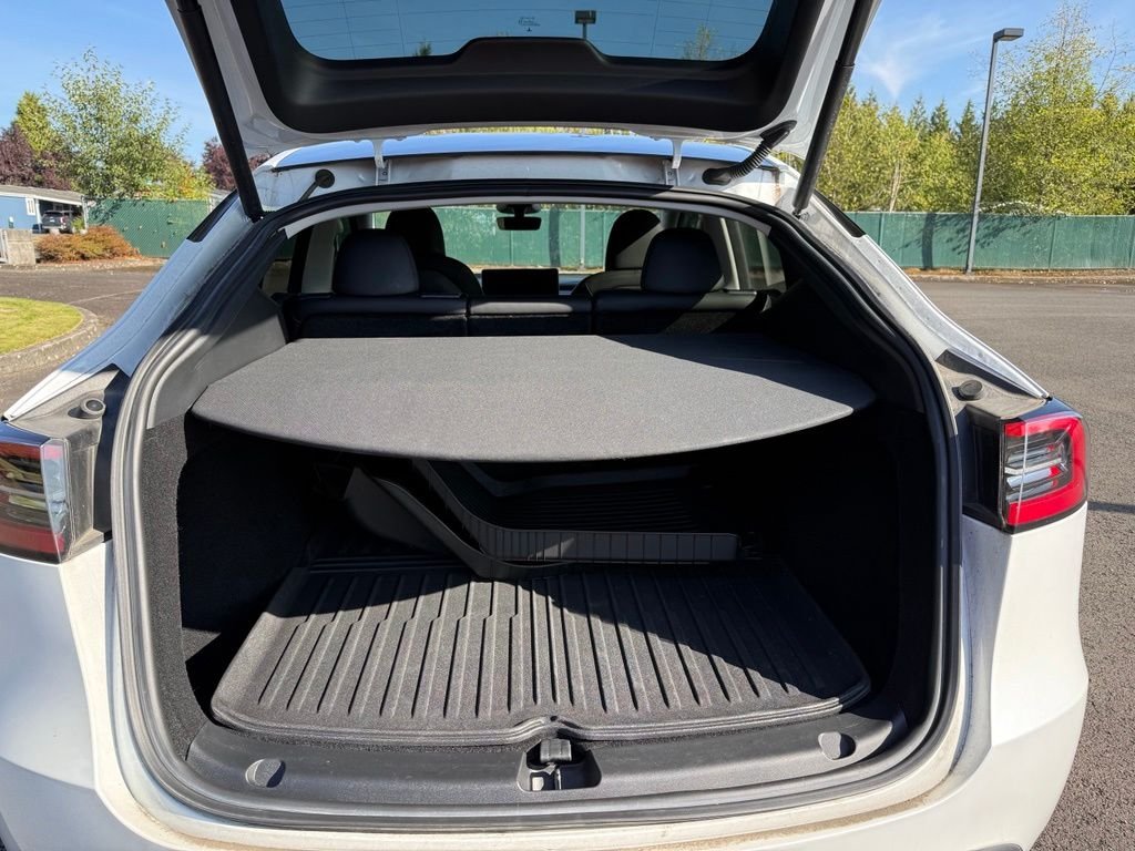 Used 2023 Pearl White Multi-Coat Tesla Performance image 19