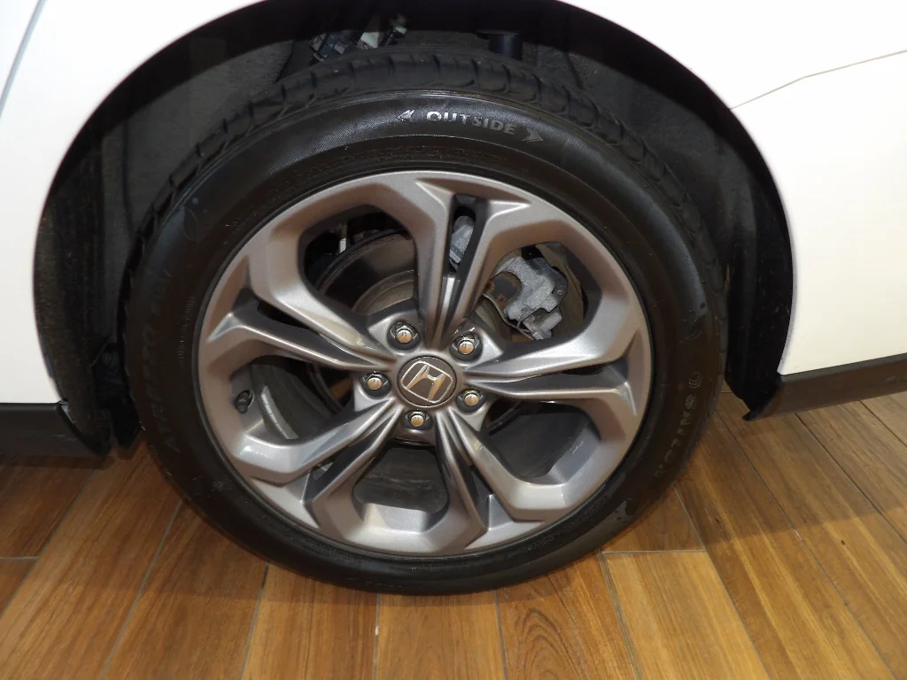 Used 2024 WHITE Honda EX image 9