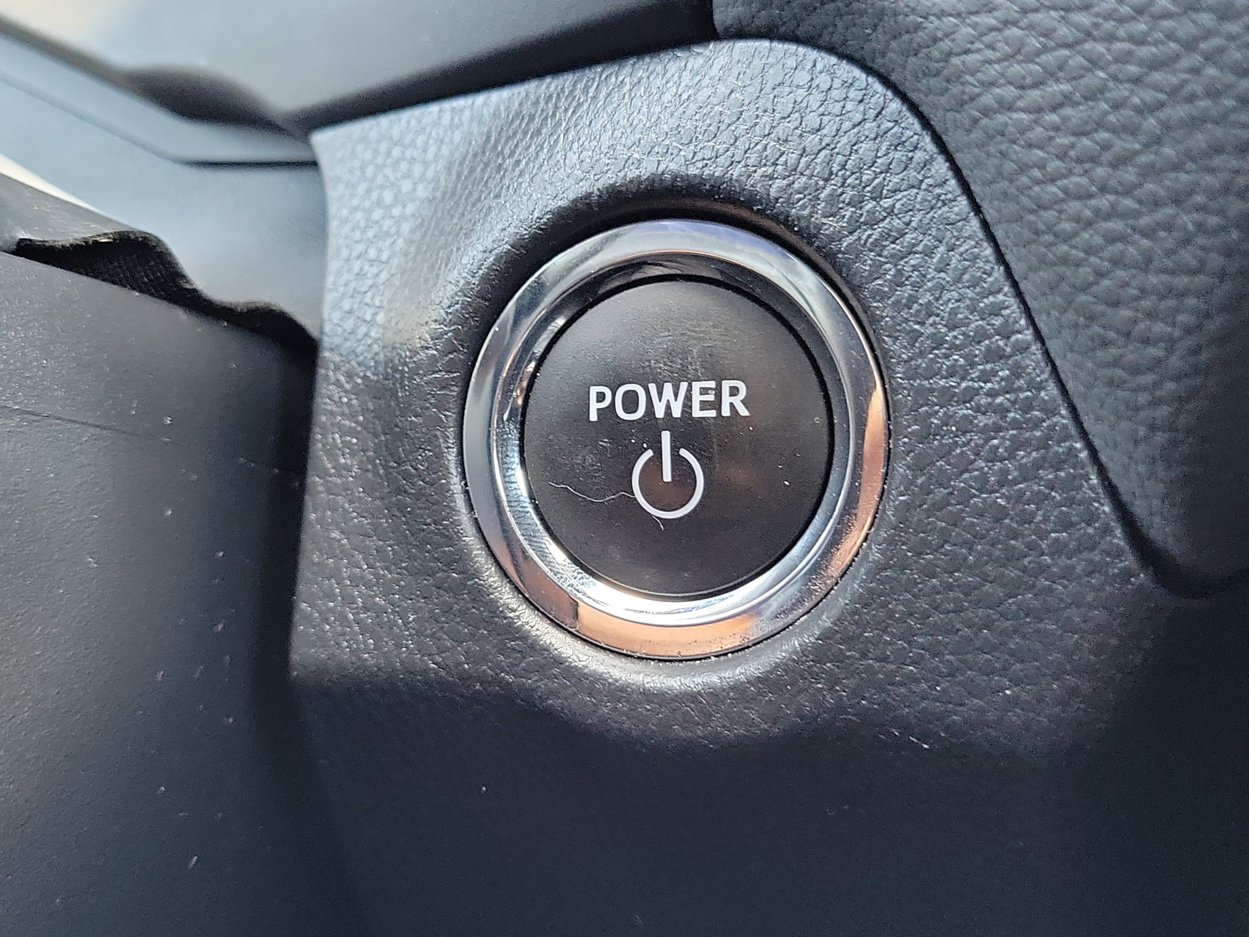 Certified Used 2024 Pearl Toyota Hybrid SE image 28