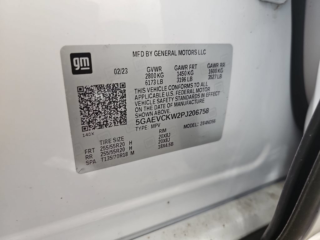 Used 2023 WHITE FROST TRICOAT Buick Avenir image 43