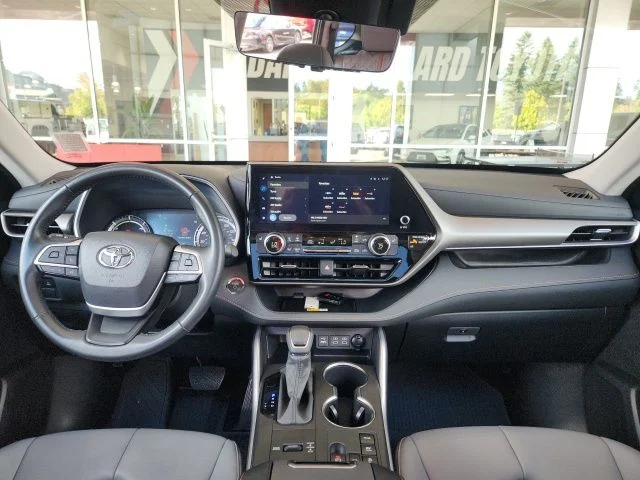 Used 2023 Beige Toyota Bronze Edition image 22