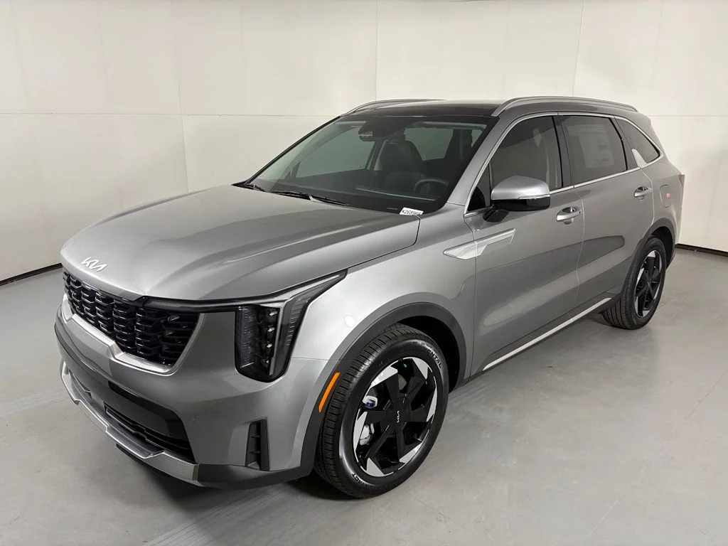 New 2026 Steel Gray Kia EX image 4