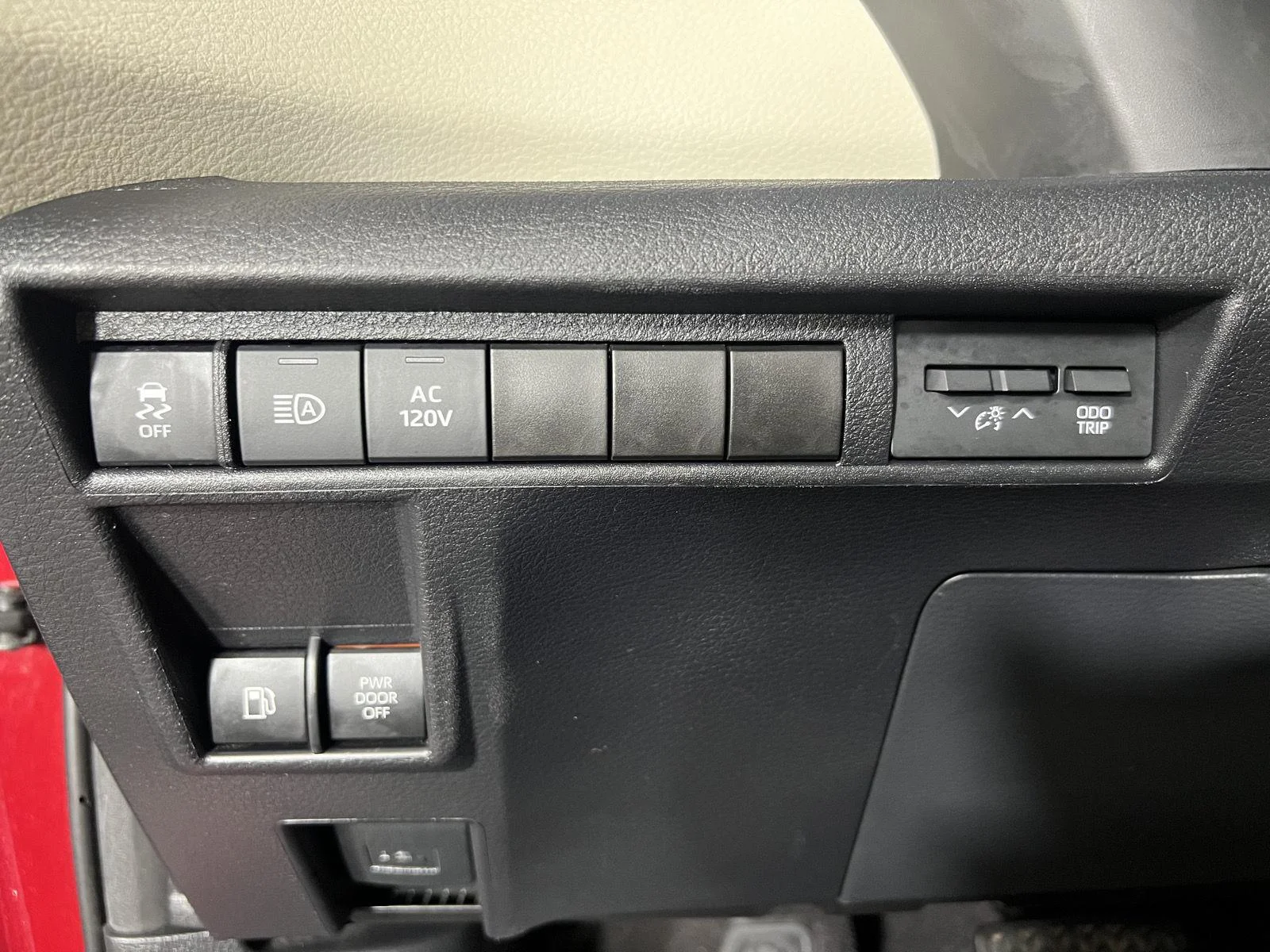 Used 2023 Ruby Flare Pearl Toyota XLE image 27
