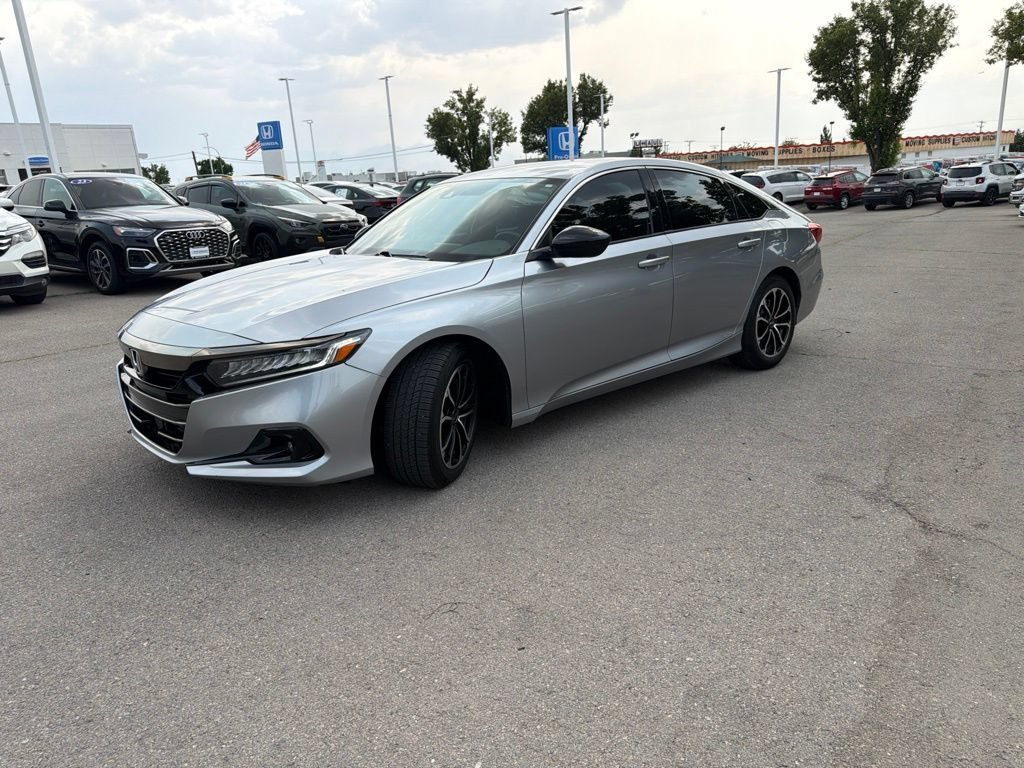 Certified Used 2022 Lunar Silver Metallic Honda Sport image 31